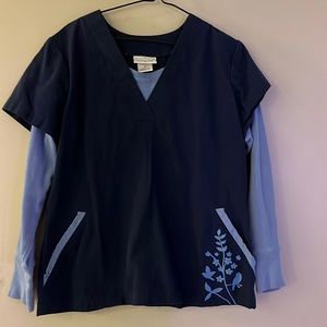 KATHERINE HEIGL scrub top